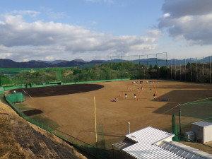 瀬戸内高等学校　校外グラウンド　リフレッシュ工事　施工前　練習風景