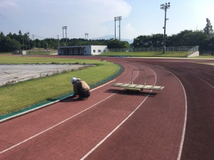 鳥取県　名和総合運動公園陸上競技場　ウレタン走路　