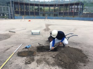 広島県安芸郡海田町　海田総合公園野球場　ピッチャープレート　交換　設置作業