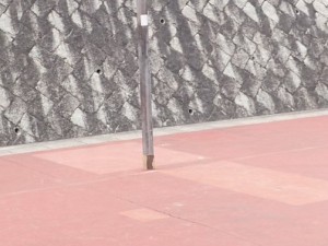 広島市佐伯区　佐伯運動公園　多目的広場　バスケット　ゴール　スポーツ用品　取替　錆　